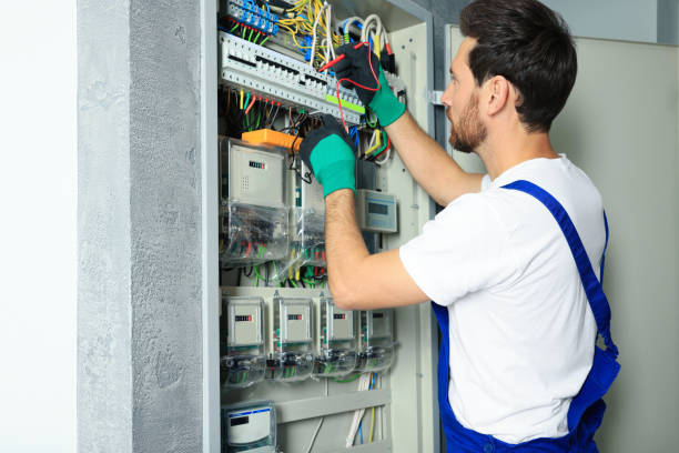 Best Local Electrician Companies  in Clinton, KY