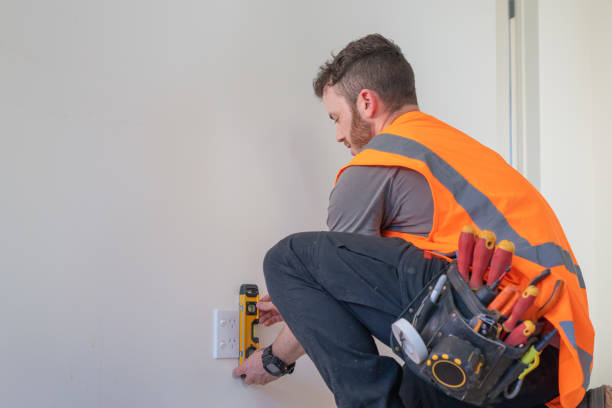 Best Electrician Near Me  in Clinton, KY